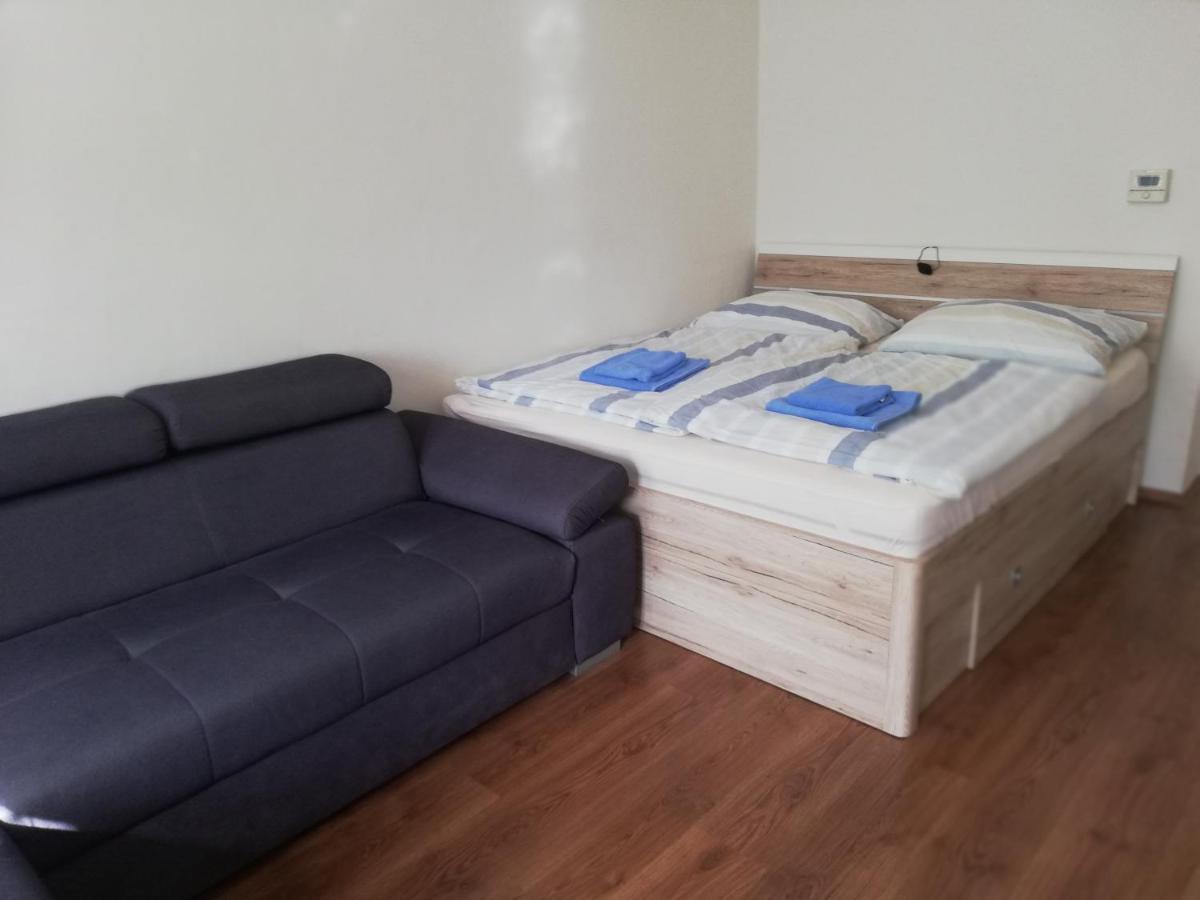 Apartment 70M2 Карловы Вары Экстерьер фото